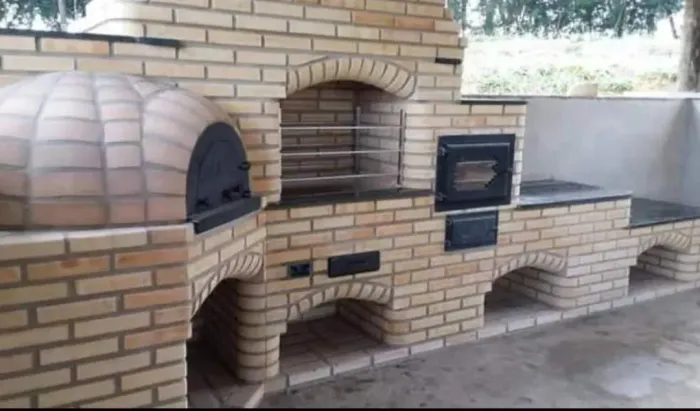 Churrasqueira Forno de Pizza e Fogão a Lenha