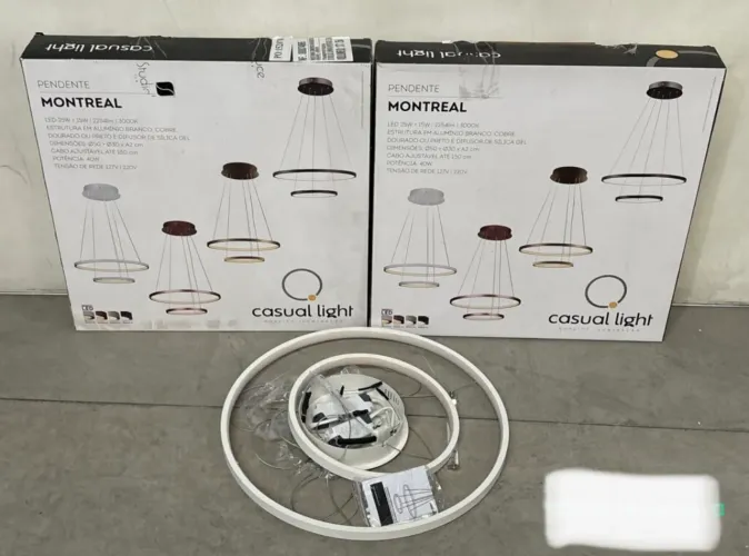 Pendente branco de led cor banco quente