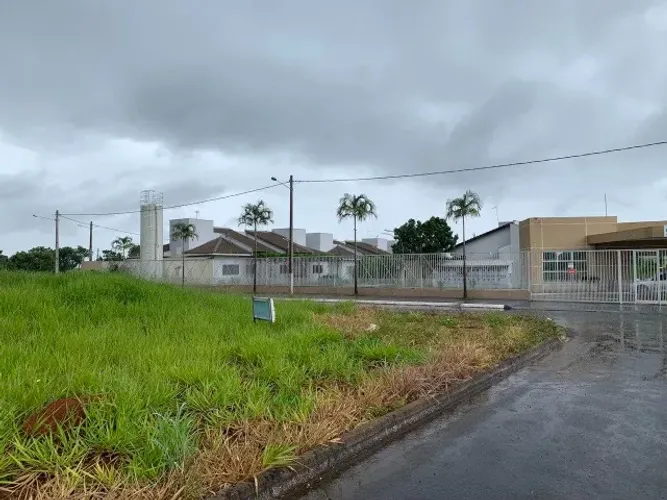 Lote 1000m², Lagoa Golden Park - Caldas Novas - GO - TROCA-se por CARRO