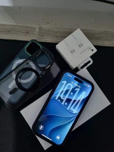 iPhone 15 256gb
