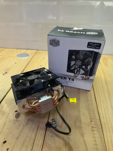 Cooler Gamer Coolermaster T4