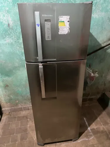 Geladeira Electrolux frost free