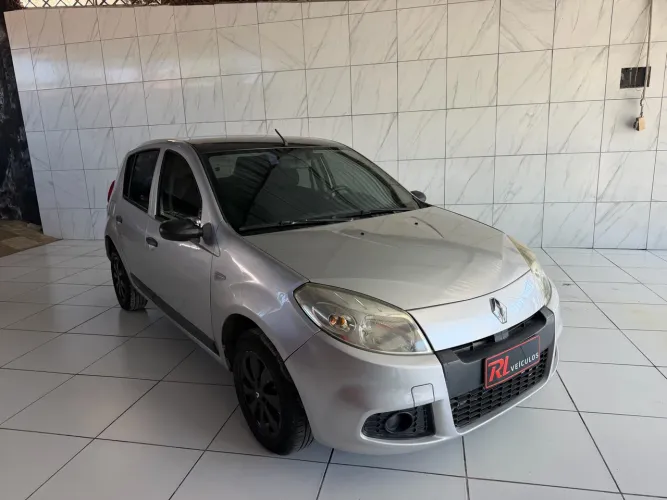 Renault Sandero Expression Hi-flex 1.6 8V 5P 2012