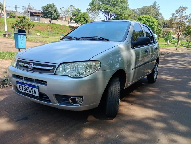 Fiat Palio 1.0 Economy Fire Flex 8V 4P 2012