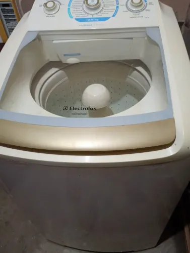 Máquina de lavar electrolux 10 kg (Macaé -RJ)
