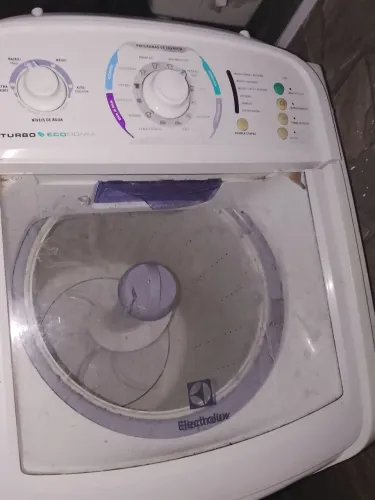 Máquina de lavar Eletrolux 8k