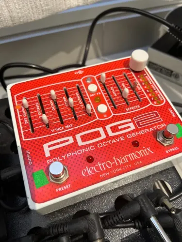 Electro Harmonix POG 2 Oitavador Polifônico