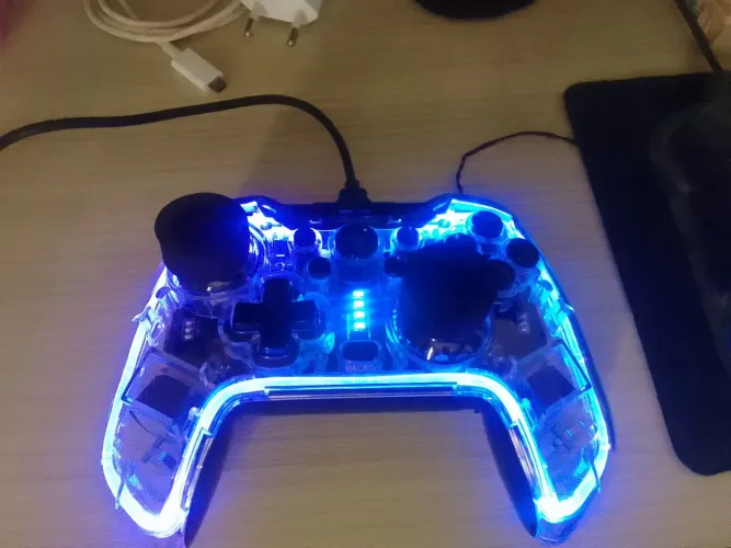 Controle PICHAU GLOWER X1 NEON TBM COLORIDO (PS3/ANDROID TV/ANDROID MÉDIA BOX/PC.STEAM