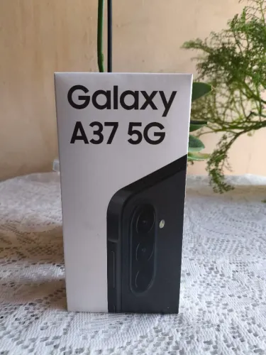 Samsung Galaxy A37 5G 256GB - Novo, Lacrado Nf + Garantia