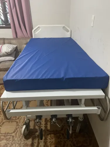 Cama hospitalar