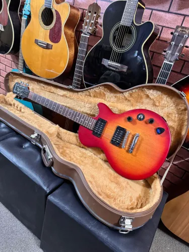 Guitarra Les paul Epiphone Vintage Edition com hardcase ANALISO TROCAS