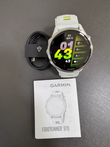 Relógio Garmin Forerunner 970 47mm Branco