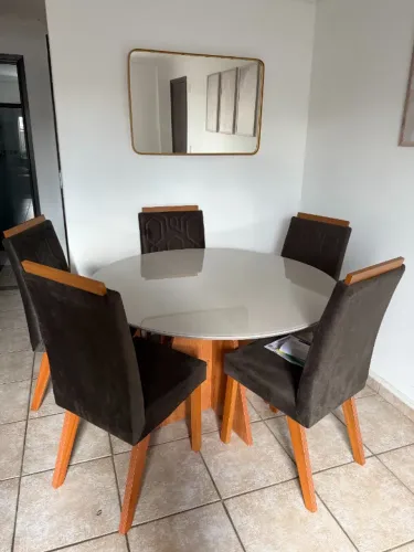 MESA DE JANTAR 6 CADEIRAS