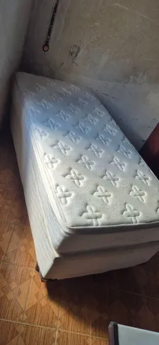 Cama umaflex italia solteiro