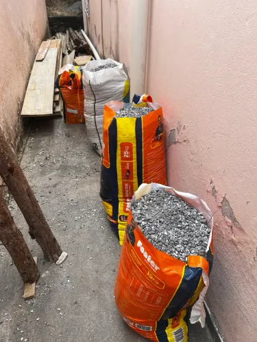 Brita zero e areia 