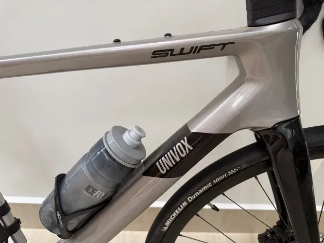 Bicicleta Swift Univox Pro 2025  praticamente nova 