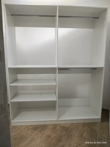 Guarda Roupa Closet 2,20 x 1,80 x 60 cm