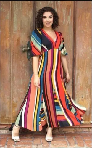Vestido Farm Estampa Pipa. Tamanho P