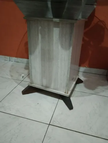 Mesa de vidro redonda