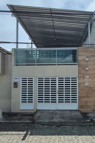 Casa dúplex em afogados