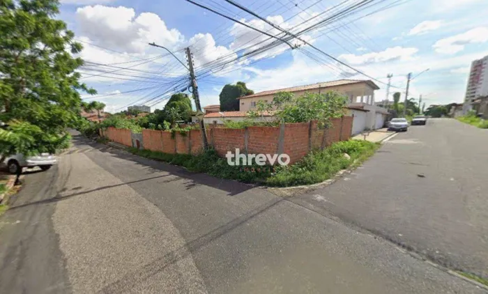Terreno à venda, 300 m² por R$ 240.000,00 - Cristo Rei - Teresina/PI