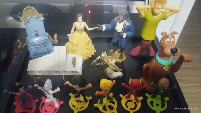 Lote de actions figures 