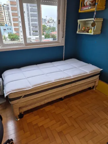 Cama de solteiro c/ auxiliar (Ortobom) + Pilow top + Protetor de colchão