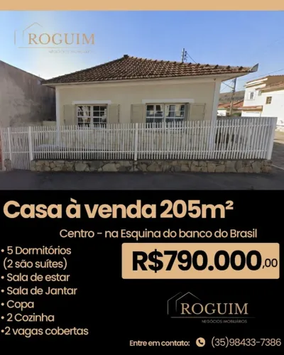 MG Casa à Venda no Centro - 2 Suítes, 5 Quartos, 2 Vagas, Aceita Financiamento