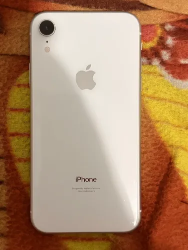 iPhone XR 64GB - Branco