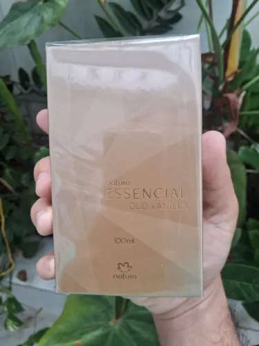 Perfume Essencial oud vailla Natura