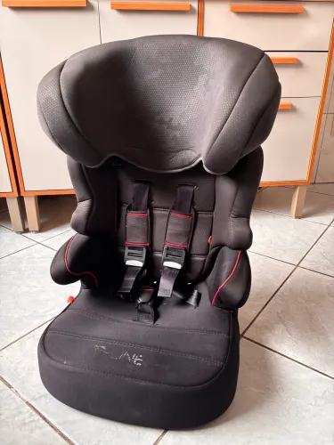 Cadeirinha infantil para carro
