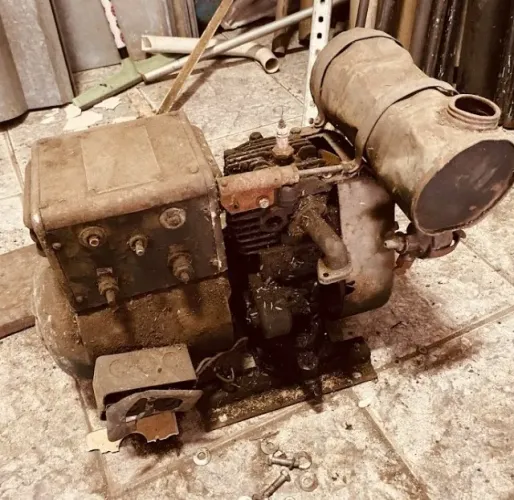 Mini Gerador Briggs & Stratton PE-77-D - 1944