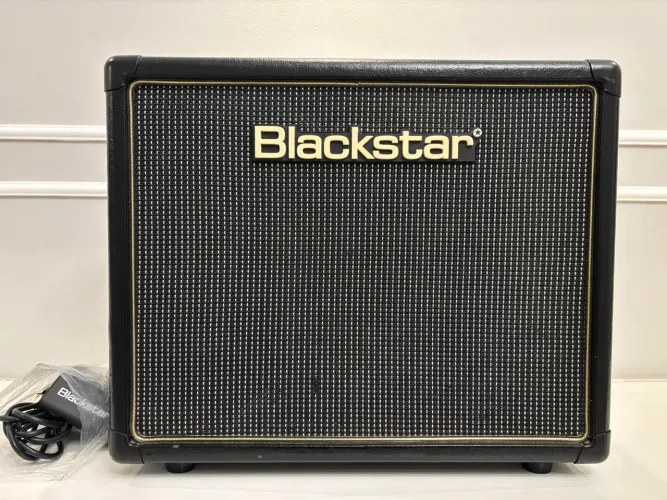 Vendo amplificador valvulado Blackstar HT-5