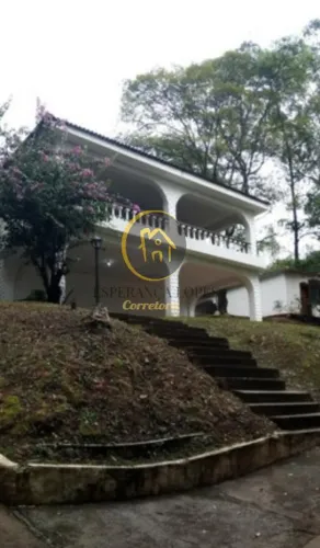 Chácara para Venda em Osasco, Três Montanhas, 6 dormitórios, 1 suíte, 3 banheiros, 10 vaga