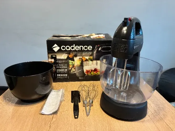 Batedeira Cadence Completa + 2 Tigelas e Acessórios