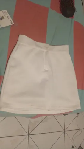 Short saia branca P