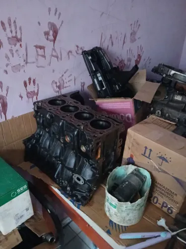 vendo peça da van 415 Mercedes