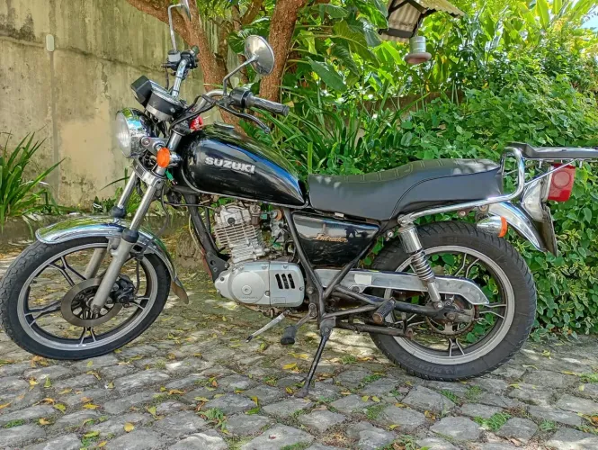 Vendo Suzuki Intender 125 ano 2004