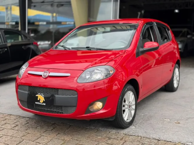 Fiat Palio Essence 1.6 Flex 16V 5P 2014