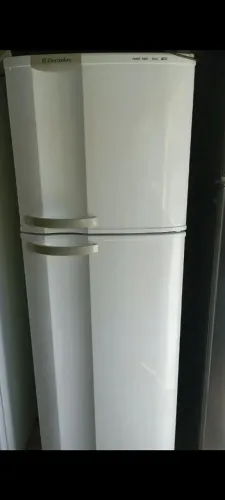 Geladeira frosfre