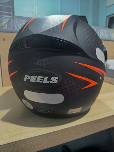 Vendo capacete feminino