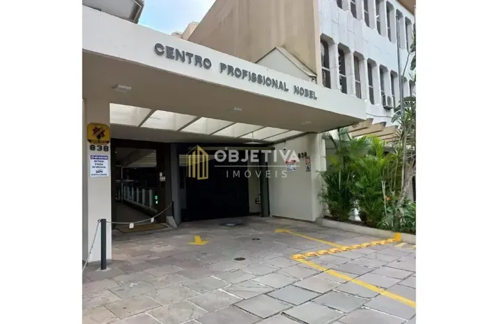 Sala à venda 1 Vaga 30M² Moinhos de Vento Porto Alegre - RS