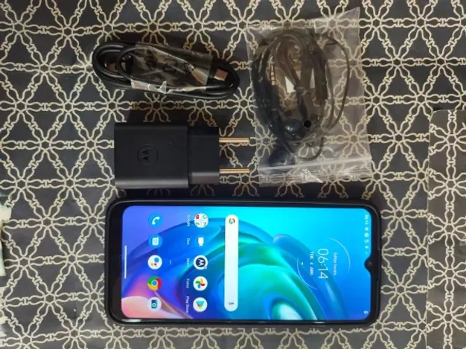 Moto G10