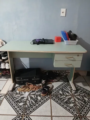 Mesa mdf/estudos ou escritório 