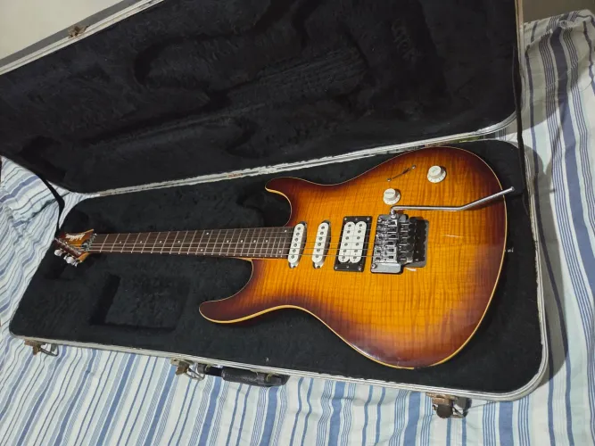 Strato Washburn RX-25 - IMPECÁVEL!!!