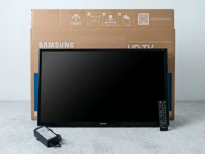 ? TV Samsung Smart 32" - Para Conserto