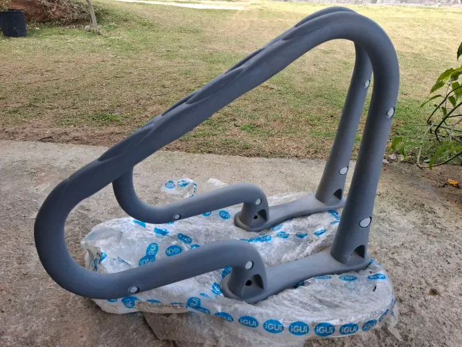 Corrimão piscina Igui