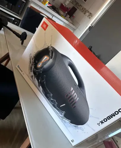JBL Bombox 4 Nova Lacrada com Nota fiscal