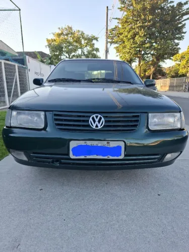 Volkswagen Santana Exclusiv 2.0 MI/ Executivo 2.0i 1999