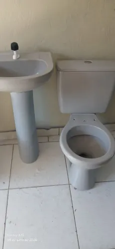 Vaso acoplado cinza